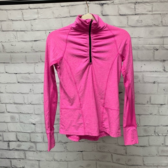 Champion Tops - 5/$35 💥Champion Semi Fitted Workout Shirt💪